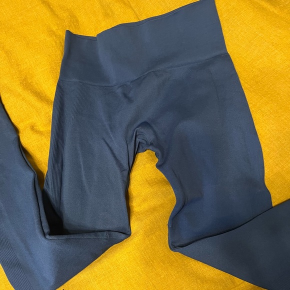 SETACTIVE Sculptflex leggings, size small, STRIKE - Picture 2 of 3